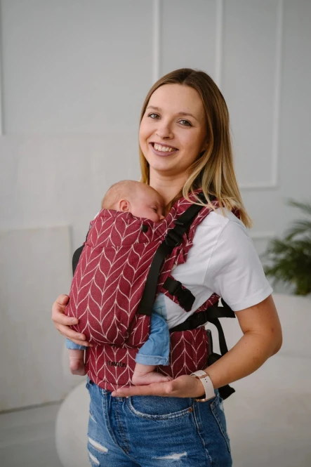 KAVKA MultiAge MODEL 2024 – Burgundy Braid cotton